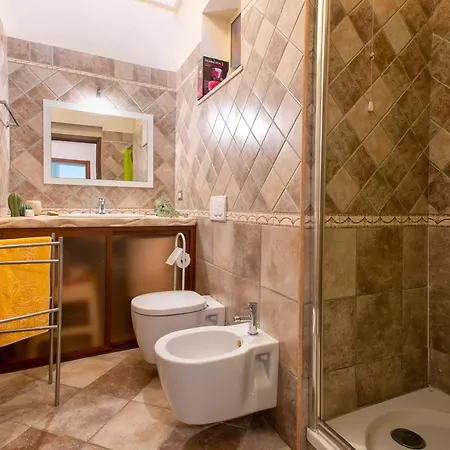Spacious Two-room With Private Courtyard * Alghero