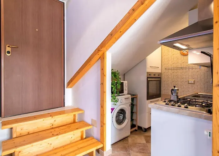 Spacious Two-room With Private Courtyard * 阿尔盖罗