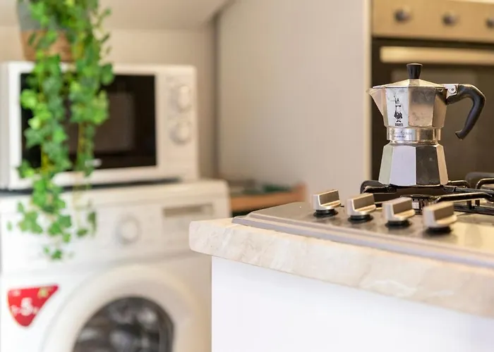 Spacious Two-room With Private Courtyard 阿尔盖罗