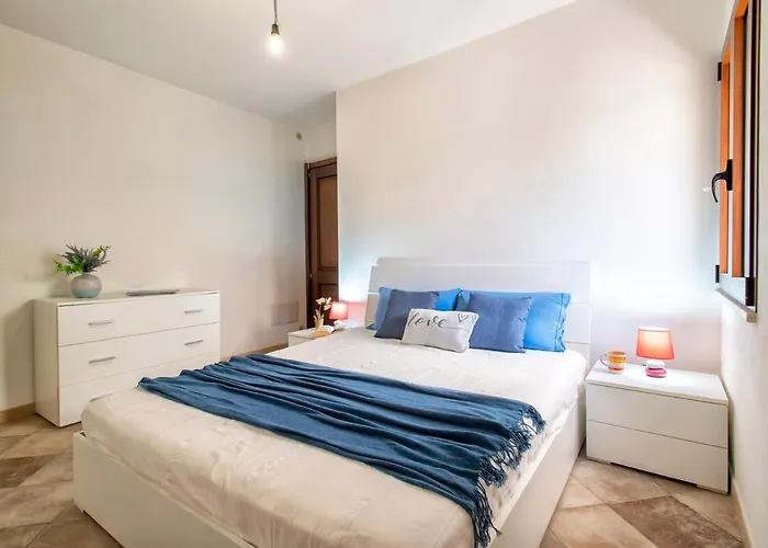 Spacious Two-room With Private Courtyard 公寓 阿尔盖罗